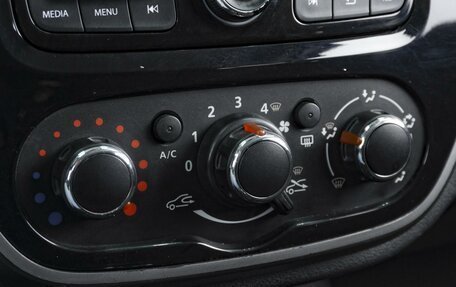 Renault Kaptur I рестайлинг, 2017 год, 1 320 000 рублей, 16 фотография