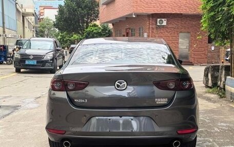 Mazda 3, 2021 год, 1 800 000 рублей, 5 фотография