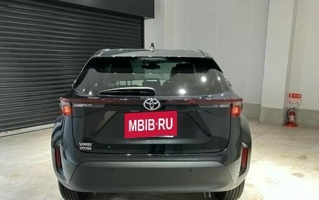 Toyota Yaris Cross, 2022 год, 1 502 000 рублей, 5 фотография