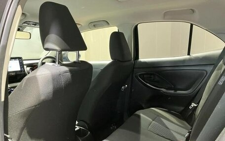 Toyota Yaris Cross, 2022 год, 1 502 000 рублей, 13 фотография