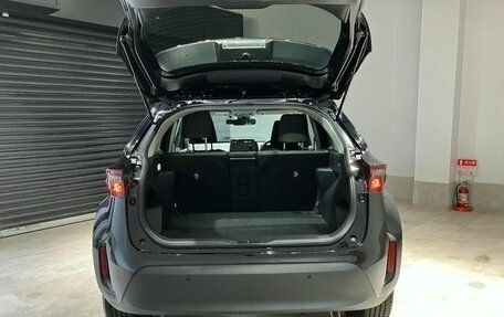 Toyota Yaris Cross, 2022 год, 1 502 000 рублей, 7 фотография