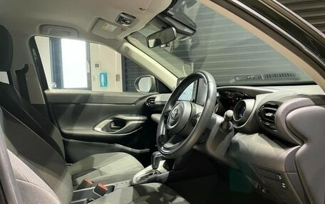 Toyota Yaris Cross, 2022 год, 1 502 000 рублей, 9 фотография