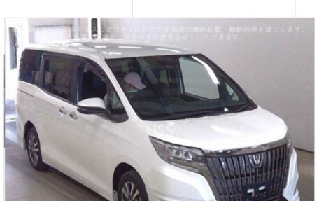 Toyota Esquire I, 2019 год, 2 500 000 рублей, 2 фотография