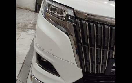 Toyota Esquire I, 2019 год, 2 500 000 рублей, 8 фотография