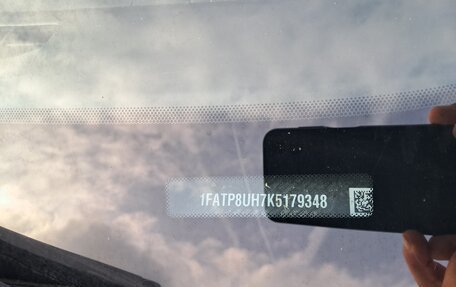 Ford Mustang VI рестайлинг, 2019 год, 2 500 000 рублей, 15 фотография