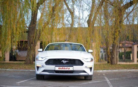Ford Mustang VI рестайлинг, 2019 год, 2 500 000 рублей, 2 фотография