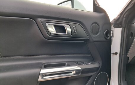 Ford Mustang VI рестайлинг, 2019 год, 2 500 000 рублей, 26 фотография