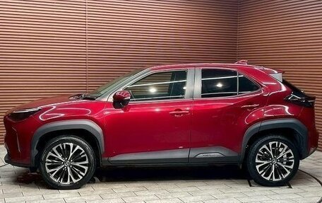 Toyota Yaris Cross, 2022 год, 1 495 000 рублей, 9 фотография