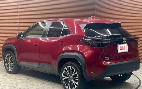 Toyota Yaris Cross, 2022 год, 1 495 000 рублей, 8 фотография