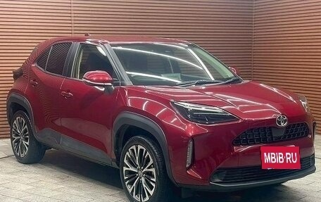 Toyota Yaris Cross, 2022 год, 1 495 000 рублей, 5 фотография