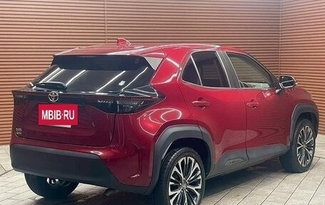 Toyota Yaris Cross, 2022 год, 1 495 000 рублей, 2 фотография