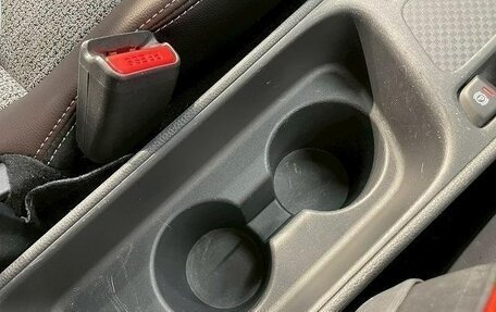 Toyota Yaris Cross, 2022 год, 1 495 000 рублей, 29 фотография