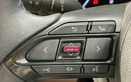 Toyota Yaris Cross, 2022 год, 1 495 000 рублей, 36 фотография