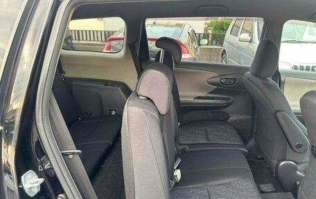 Toyota Wish II, 2011 год, 1 000 000 рублей, 10 фотография