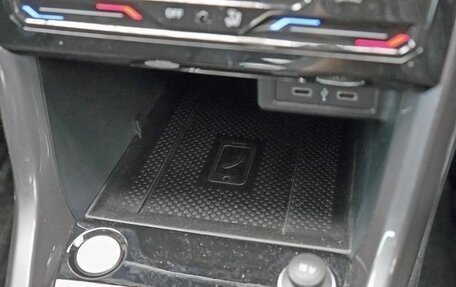 Volkswagen T-Cross I, 2022 год, 1 270 000 рублей, 11 фотография