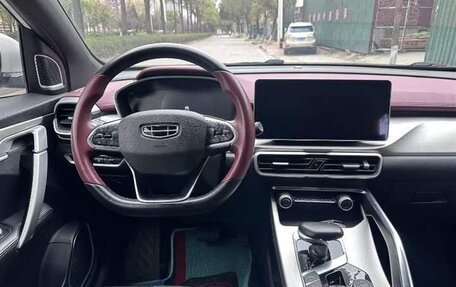 Geely Coolray I, 2022 год, 1 250 000 рублей, 8 фотография