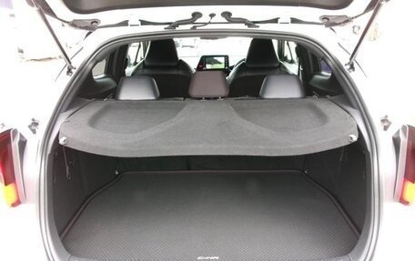 Toyota C-HR I рестайлинг, 2022 год, 1 740 000 рублей, 15 фотография