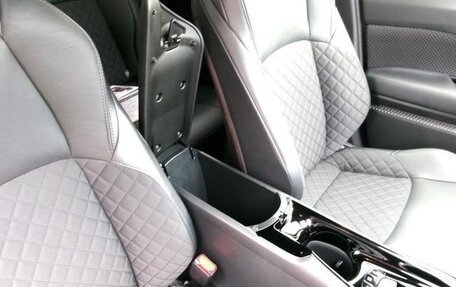 Toyota C-HR I рестайлинг, 2022 год, 1 740 000 рублей, 25 фотография