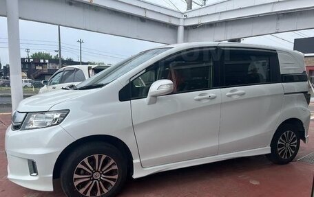 Honda Freed I, 2016 год, 920 000 рублей, 4 фотография