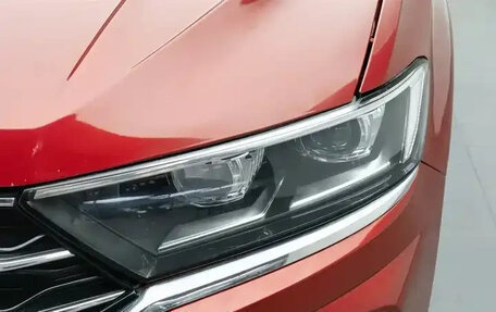 Volkswagen T-Roc I, 2021 год, 1 287 000 рублей, 2 фотография