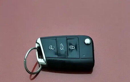 Volkswagen T-Roc I, 2021 год, 1 287 000 рублей, 11 фотография