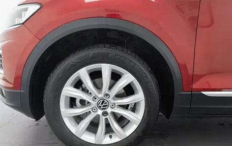 Volkswagen T-Roc I, 2021 год, 1 287 000 рублей, 6 фотография