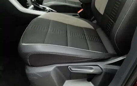 Volkswagen T-Roc I, 2021 год, 1 287 000 рублей, 15 фотография