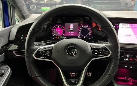 Volkswagen Golf VIII, 2022 год, 1 643 000 рублей, 11 фотография