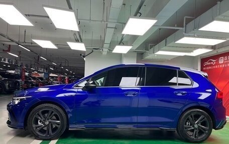 Volkswagen Golf VIII, 2022 год, 1 643 000 рублей, 4 фотография