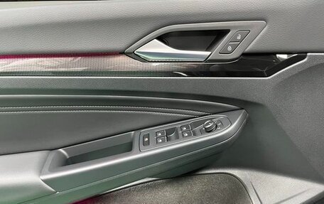 Volkswagen Golf VIII, 2022 год, 1 643 000 рублей, 21 фотография