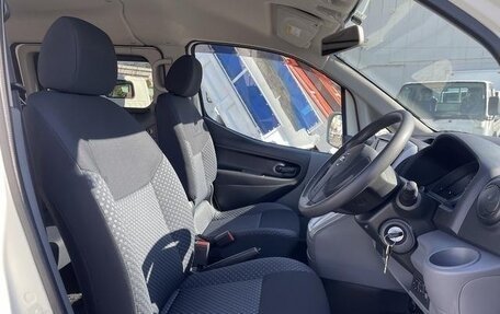 Nissan NV200, 2022 год, 1 300 000 рублей, 8 фотография