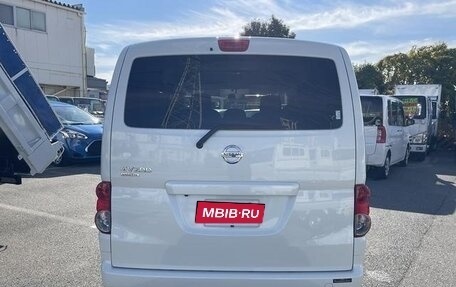 Nissan NV200, 2022 год, 1 300 000 рублей, 5 фотография