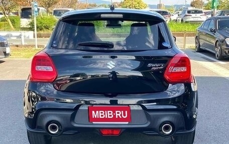 Suzuki Swift V, 2022 год, 1 100 000 рублей, 5 фотография