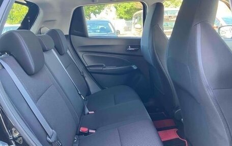 Suzuki Swift V, 2022 год, 1 100 000 рублей, 12 фотография