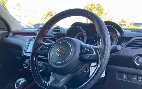 Suzuki Swift V, 2022 год, 1 100 000 рублей, 16 фотография