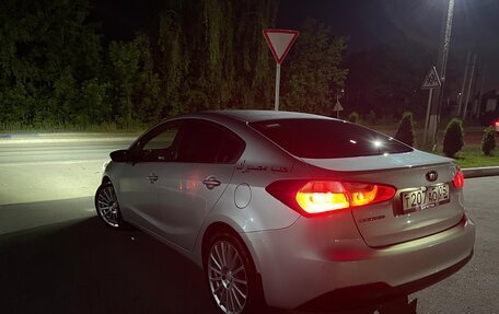 KIA Cerato III, 2013 год, 950 000 рублей, 4 фотография