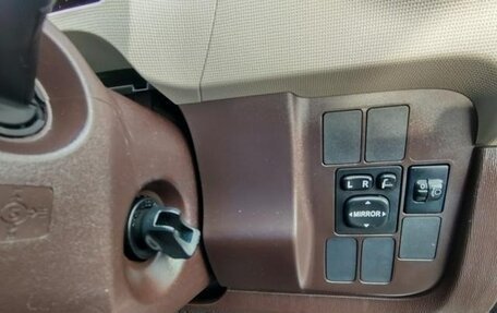 Toyota Passo III, 2012 год, 609 000 рублей, 11 фотография