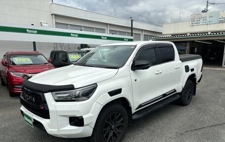 Toyota Hilux VIII, 2022 год, 3 960 000 рублей, 1 фотография