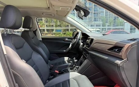 Volkswagen Tharu, 2022 год, 1 700 000 рублей, 9 фотография