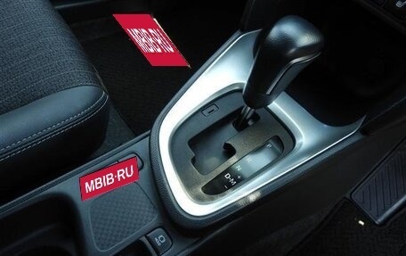 Toyota Yaris Cross, 2022 год, 1 626 000 рублей, 19 фотография