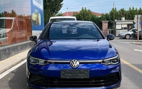 Volkswagen Golf VIII, 2021 год, 1 860 000 рублей, 2 фотография