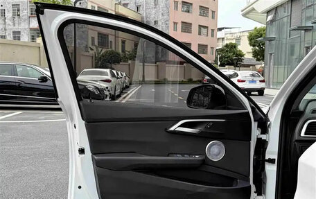 BMW 1 серия, 2022 год, 1 860 000 рублей, 25 фотография