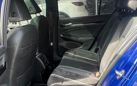 Volkswagen Golf VIII, 2021 год, 1 860 000 рублей, 14 фотография