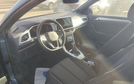 Volkswagen T-Roc I, 2022 год, 2 682 000 рублей, 15 фотография