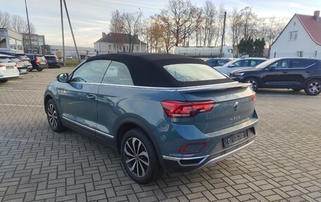 Volkswagen T-Roc I, 2022 год, 2 682 000 рублей, 6 фотография