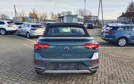 Volkswagen T-Roc I, 2022 год, 2 682 000 рублей, 7 фотография