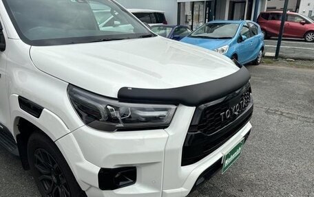 Toyota Hilux VIII, 2022 год, 3 960 000 рублей, 17 фотография