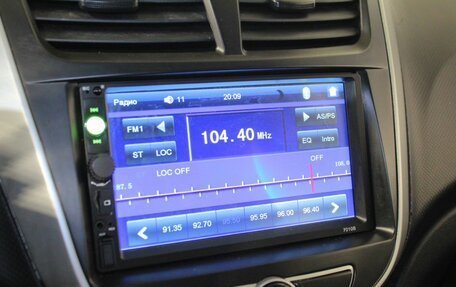 Hyundai Solaris II рестайлинг, 2013 год, 553 000 рублей, 12 фотография