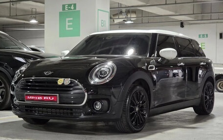 MINI Clubman, 2021 год, 2 250 000 рублей, 1 фотография