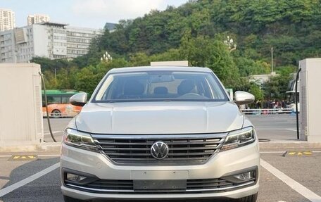 Volkswagen Lavida, 2021 год, 1 550 000 рублей, 2 фотография